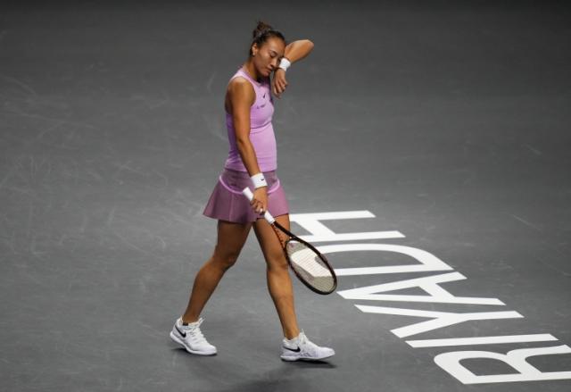 1730589765394038443.jpg 郑钦文.jpg